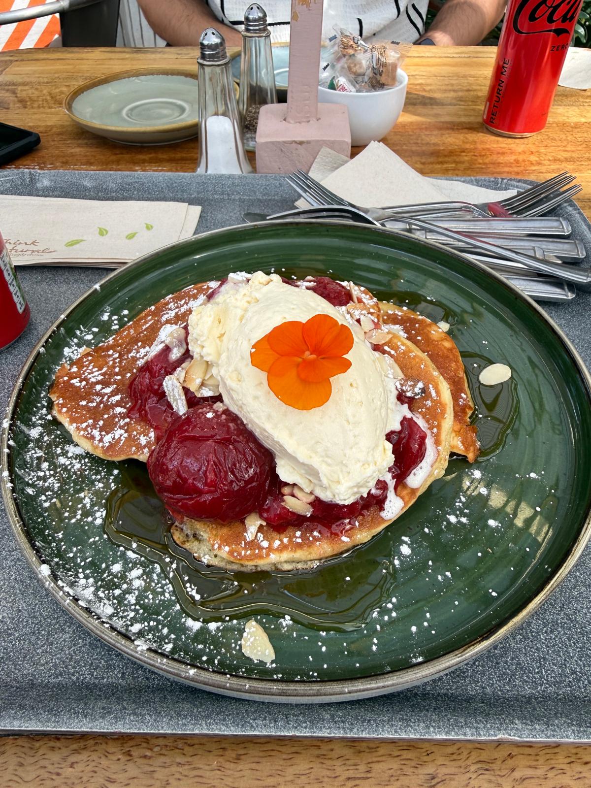 Slow weekend brunch with friends